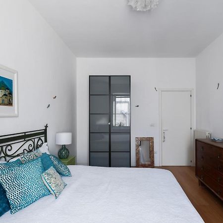 Casa Flo Con Terrazza E Ascensore Salerno Ngoại thất bức ảnh